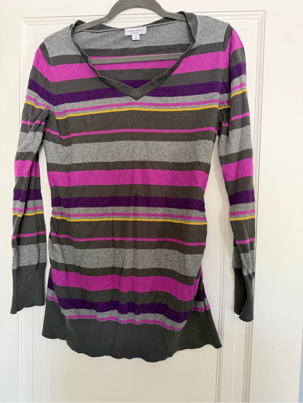 Liz Lange Maternity Gray & Fuchsia Striped V-Neck Long Sleeve Top